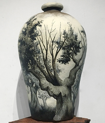 "Wildwood", Ceramic vase by Joseph Kowalczyk, Sculptor, Bay Area, USA