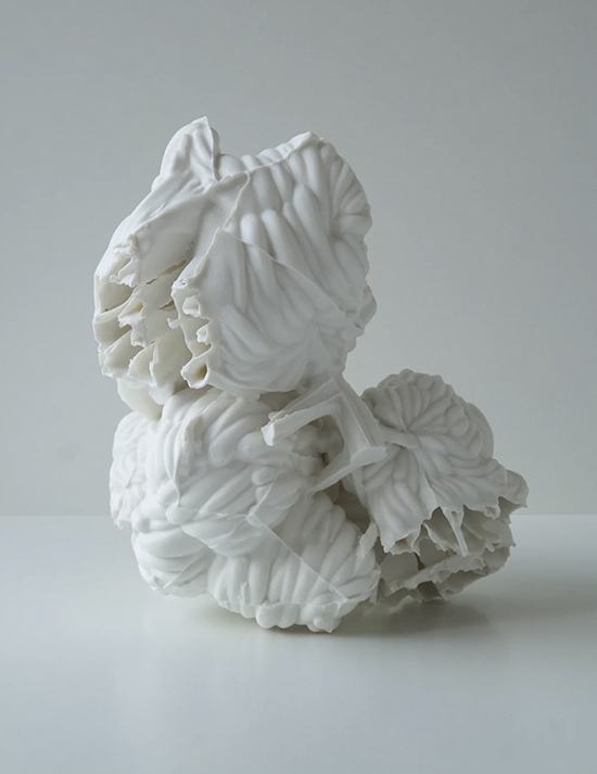 White Smoke, 2020, porcelain, Special Prize Award of the Hungarian Design Council at the National Ceramics Biennial, Pécs, Hungary, 2021