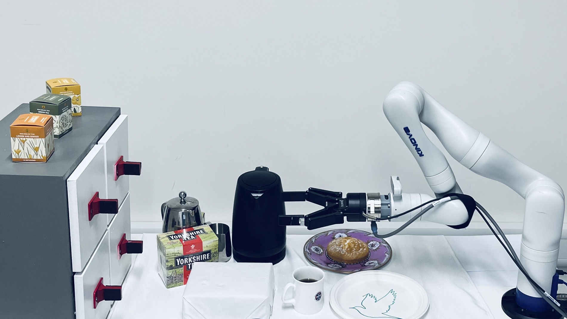 Pouring by Ruaridh Mon-Williams, Computer Science, United Kindom