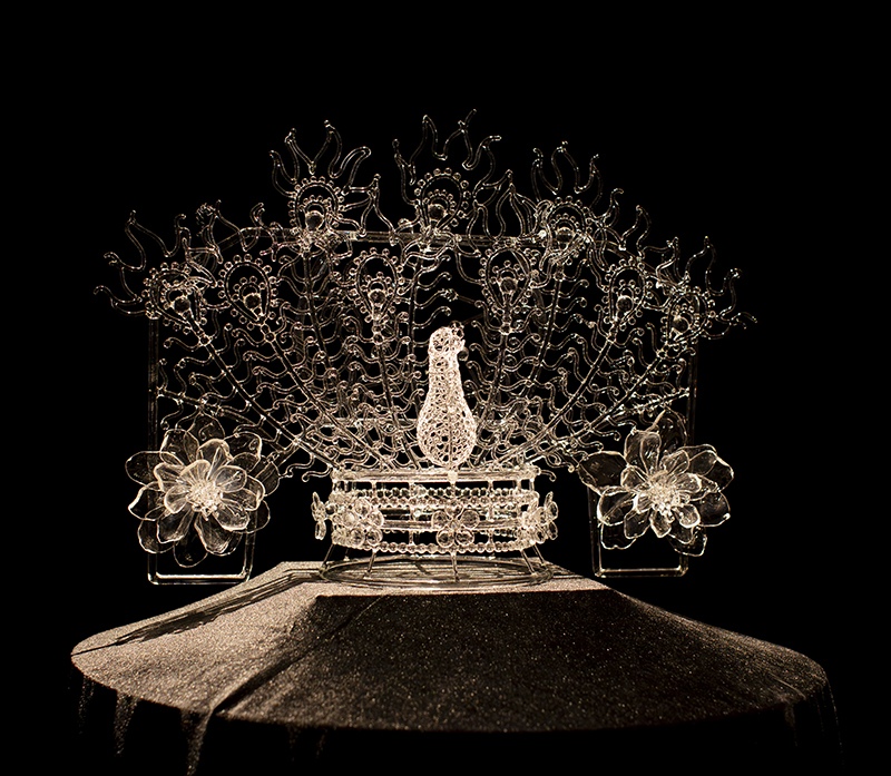 Wu Yunzhu from Crowns of Glass