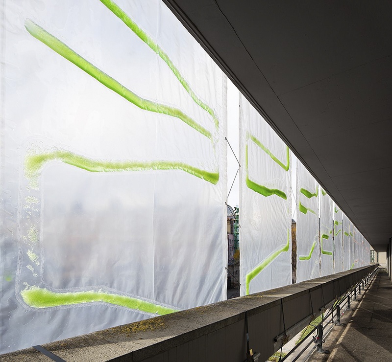 Photo.Synthetica curtain installation