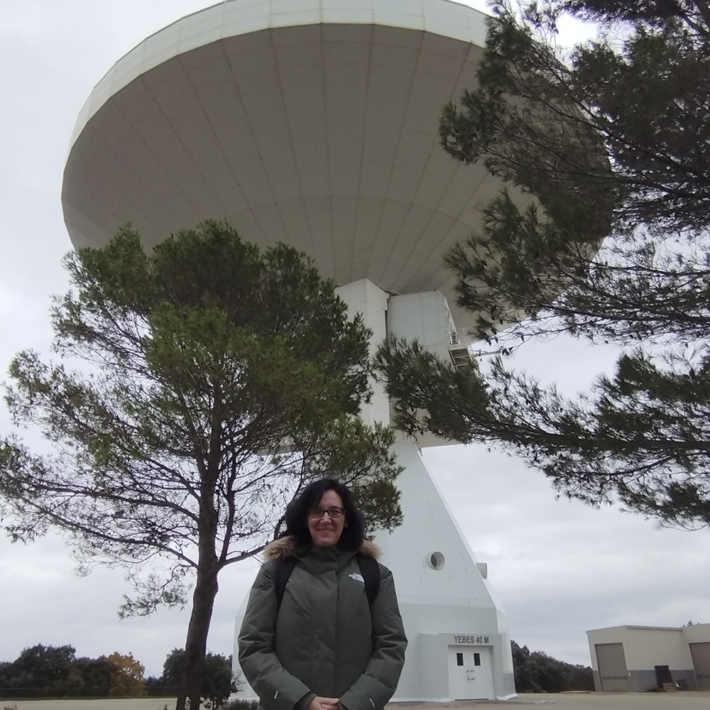 Dr. Izaskun Jiménez-Serra at the Yebes 40m telescope