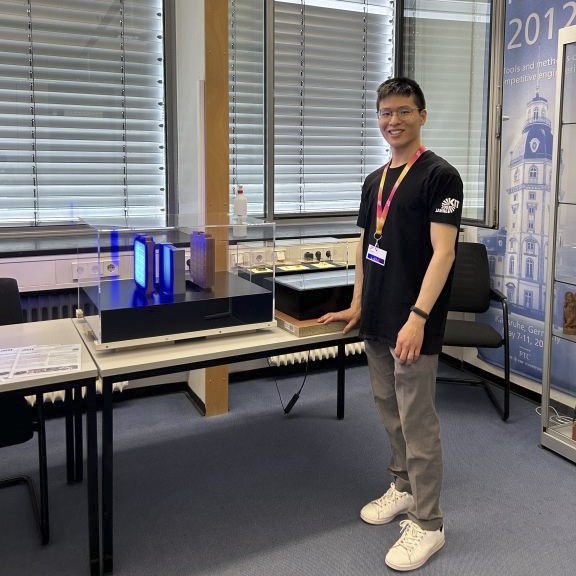 Yi-Ting Hsiau with the elastocaloric cooling demonstrator
