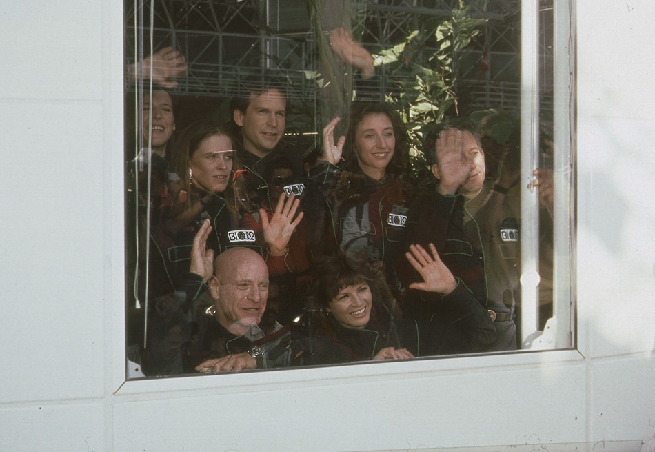 The Biosphere 2 crew waves goodbye as the two-year mission begins
